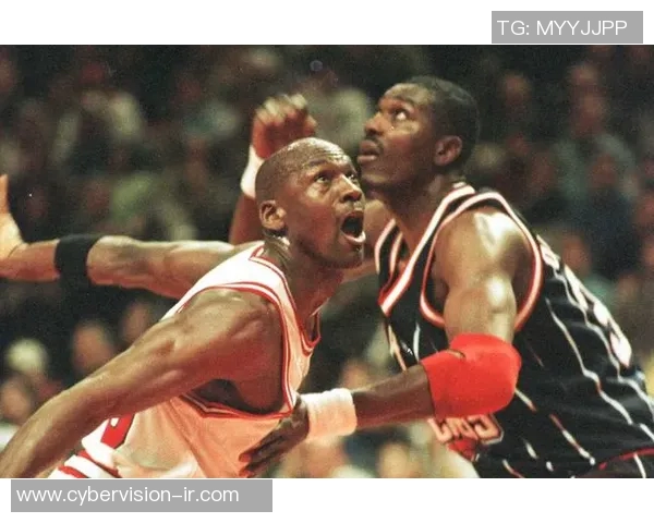 2001年乔丹与皮蓬的传奇对决回顾与篮球历史的深远影响分析