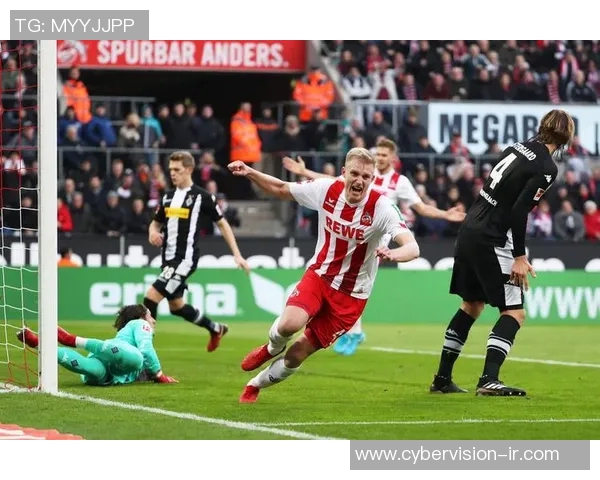 周一011汉堡主场迎战科隆双方争夺关键三分激战在即 周一011汉堡主场迎战科隆双方争夺关键三分激战在即