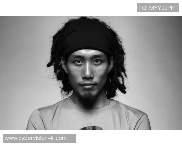 韩潮与赵强的对决：文化碰撞与时代变迁的深度剖析